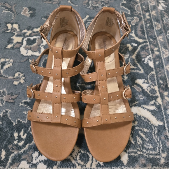 Elegant Tan Studded Sandals - Picture 2 of 7